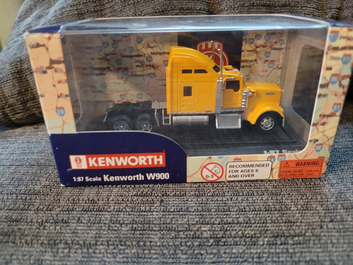 Norscot HO/1:87 'Kenworth W900 Semi-Truck w/Sleeper' Yellow #62110