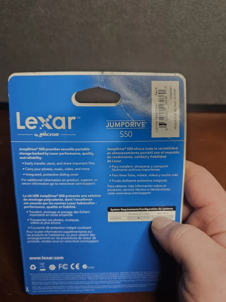 NIP Lexar Jumpdrives Four USB2.0 16GB One USB3.0 32GB One USBHighSpeed 16GB - Image 3 of 4