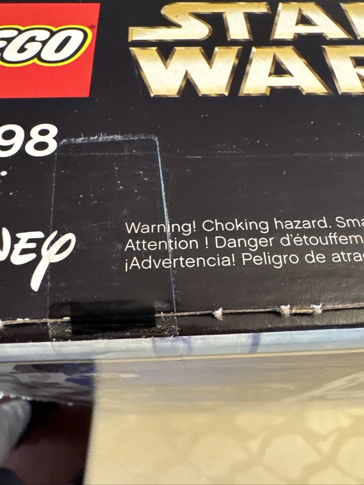 Lego Star Wars 75098 Assault on Hoth UCS New Factory Sealed Excellent Rare - Image 4 of 4