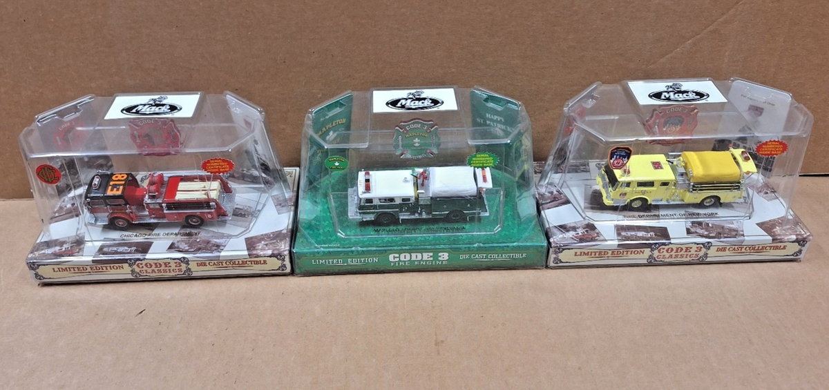 Lot of 3 Code 3 Classics Fire Engine Chicago E18, New York 58 
