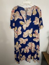 A New Day Blue Floral V Neck Midi Dress Medium Flowy Cottagecore Chic