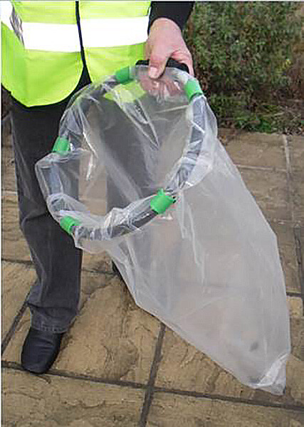 The Helping Hand Company Handi Hoop Plus Bin Bag Basket for Litter Pickup, Trash Bag Holder, Lightweight Scoop and Sweeping Hoop with Secure Comfortable Grip, Lightweight