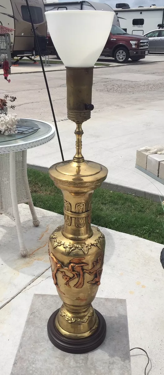Rare Frederick Cooper Brass Bird Lamp Hollywood Regency Greek Key 1950 s