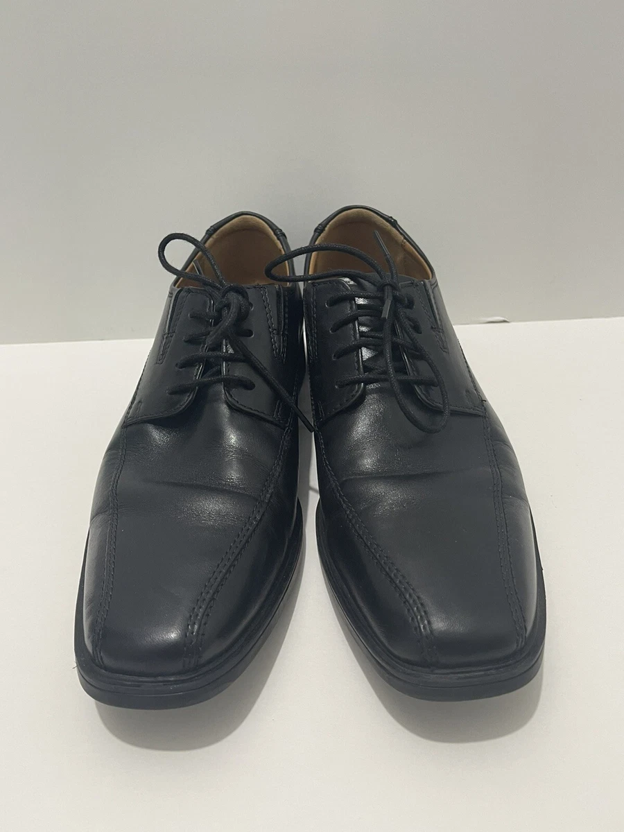 Clarks 15770 store