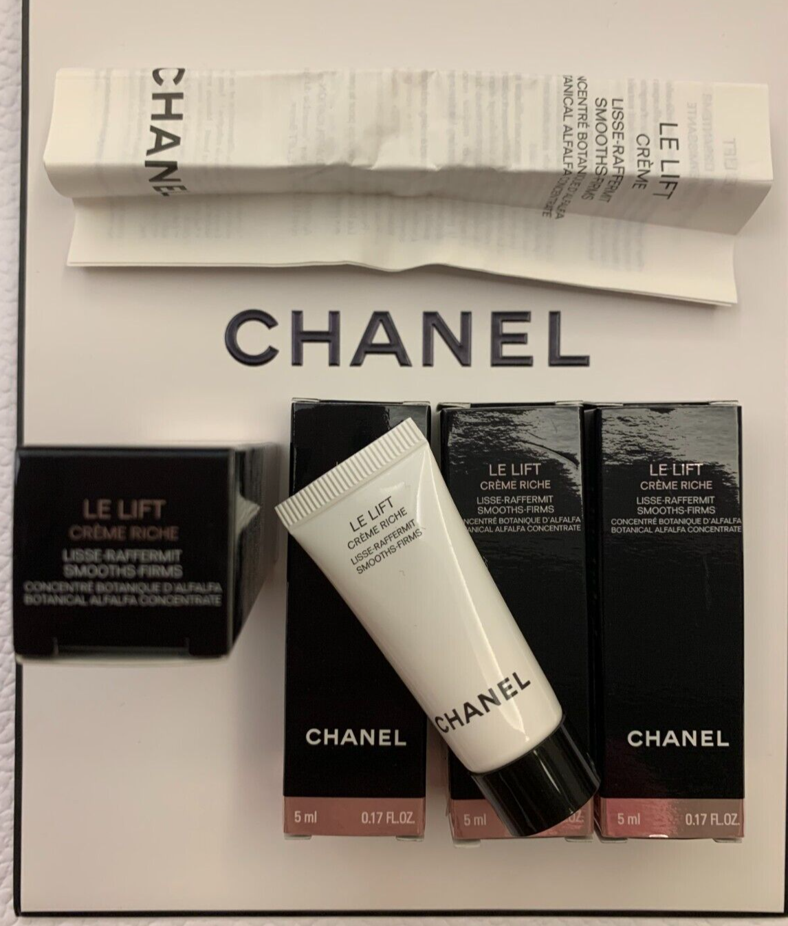  Chanel Le Lift Firming Anti-wrinkle Creme Riche: Beauty &  Personal Care