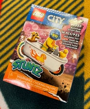 Lego City Stuntz Bathtub Stunt Bike Motorcycle Set 60333 New MIB