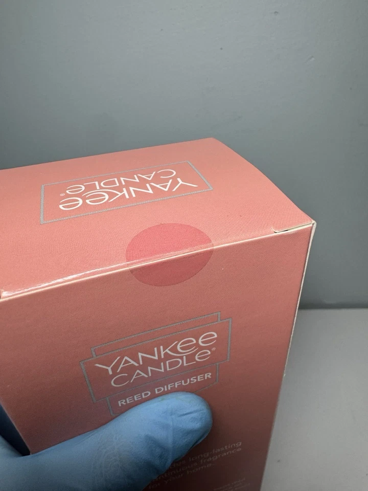 NEW Yankee Candle Reed Diffuser 4.2 fl oz & 12 Reeds:Sun-Drenched Apricot Rose - Image 3 of 4