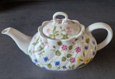 Teekanne QUEENS Country Meadow Fine Bone China