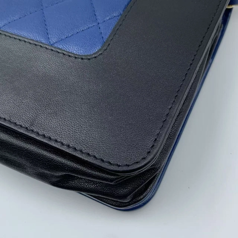 Chanel Wallet on Chain Blue and black Leather shoulderbag handbag Italy - Image 4 of 4