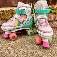 Sulifeel Kids Rainbow Roller Skates Adjustable Size Girls White Mint Pink Green