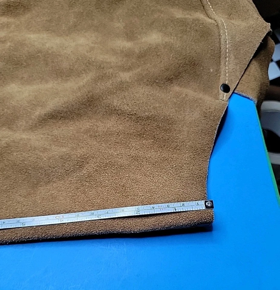 Delantal y mangas de soldadura de cuero semental negro Revco. Ver fotos para medición Foto 4 de 4
