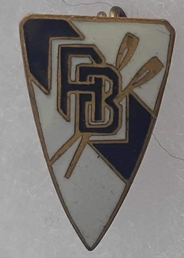 Médaillette Fédération Sportive Et Gymnique Du Travail – 80m Haies 1947 – Marseille (Pin's/Badge)