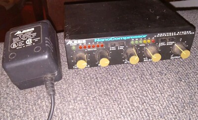 Alesis NanoCompressor Half 1U Rack RMS Peak Stereo Compressor Limiter