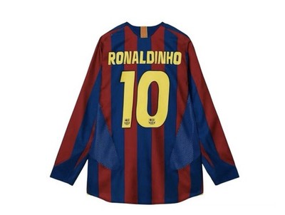 Nike FC Barcelona Re-Issue 2005/06 Ronaldinho #10 Home Jersey Size