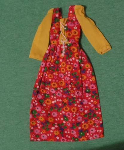 Vintage Barbie Clothes - MOD Era Barbie 9575 Long Printed Dress