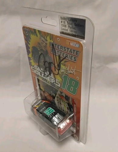 1998 Action 1/64th Small Soldiers #18 Bobby Labonte & #44 Tony Stewart Set Of 2 - Picture 3 of 15