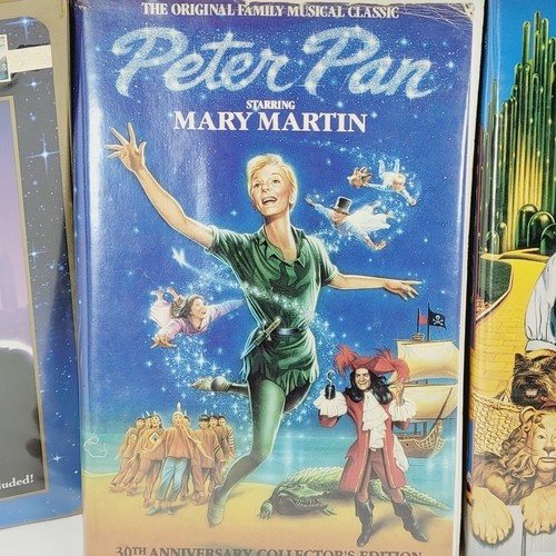 Family Movie Night VHS Video Tape Lot 6 Movies Wizard of Oz Peter Pan etc - Picture 4 of 7