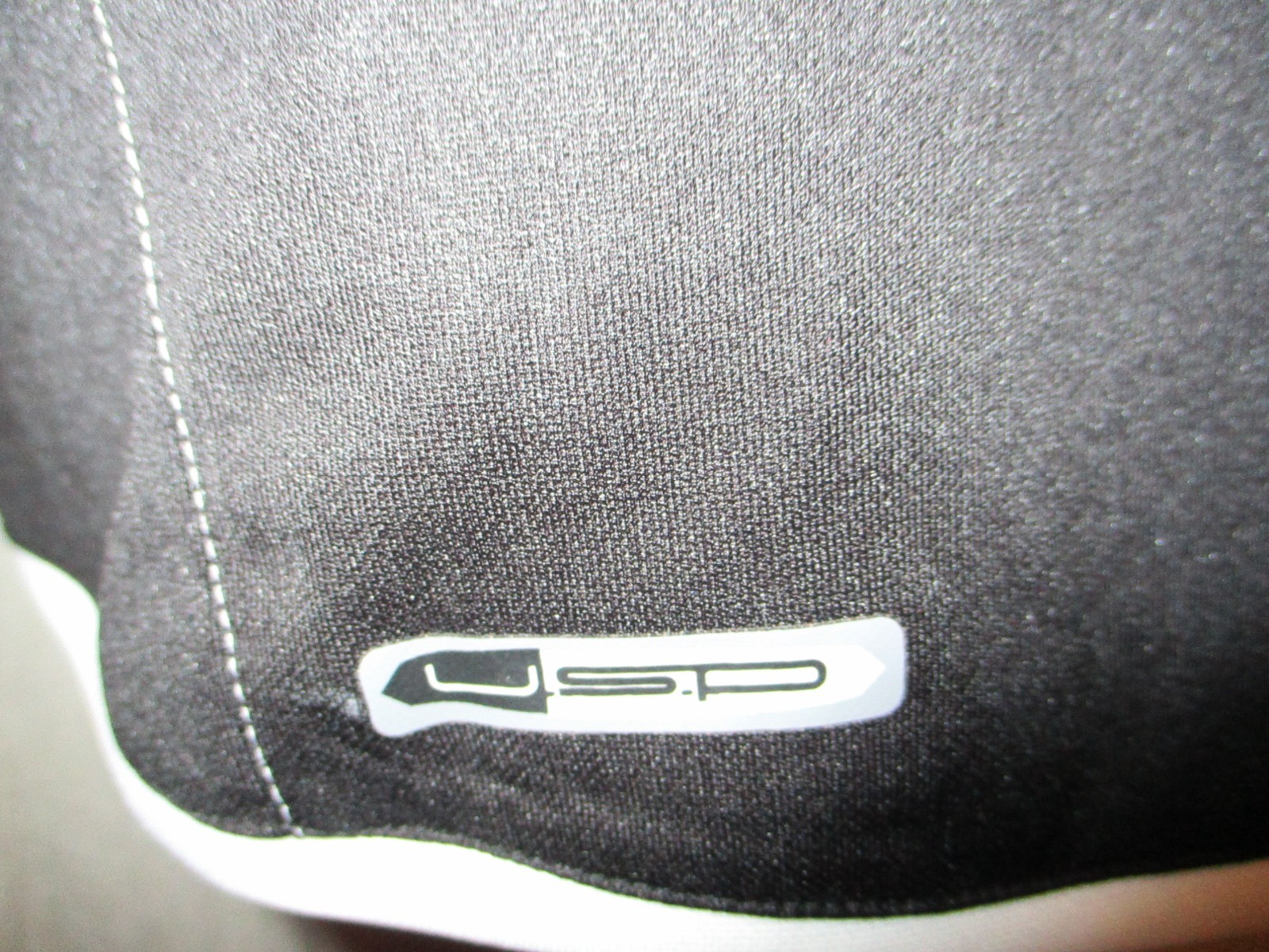 Picture 3 of 4