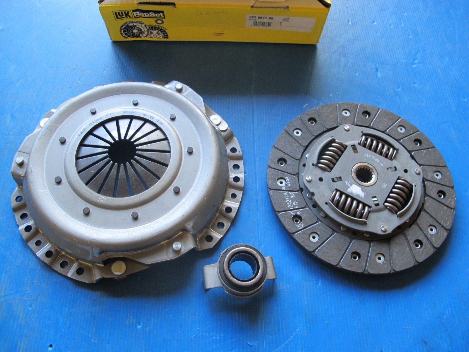Kit d'embrayage LuK Peugeot 405 I 1.8 TD de rechange d'origine pour transmission manuelle à 5 vitesses