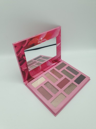 Essence Out In The Wild Eyeshadow Palette, Lidschatten - Bild 2 von 2