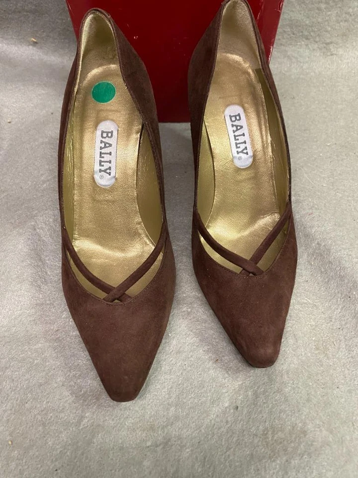 ZAPATOS DE TACÓN BALLY MUJER MARRÓN GAMUZA 3 PULGADAS TALLA 7 M MUY LIGERAMENTE USADOS Foto 2 de 4