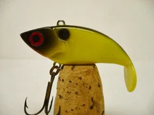 Vintage Fishing Lure Tom Mann's Pogo Shad Chartreuse w/Black Back 2 5/8" Clean