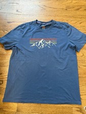 Vintage St. Johns Bay T-Shirt Tee Blue Large USA Made VTG 90s Mountains
