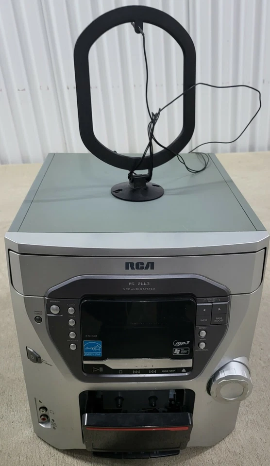 RCA RS2663 CD Audio Component System AM/FM Radio Cassette 5 CD Changer FOR PARTS - Image 4 of 4