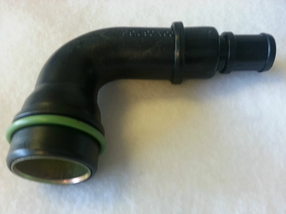 Tubo conector mangueira tubo respirador de ar entrada Audi VW 06A 103 213F com kit Oring - Imagem 3 de 4