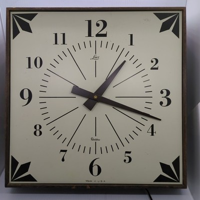Robert Shaw LUX Mid Century Mod MCM Square Wall Clock Retro Plastic Metal Face