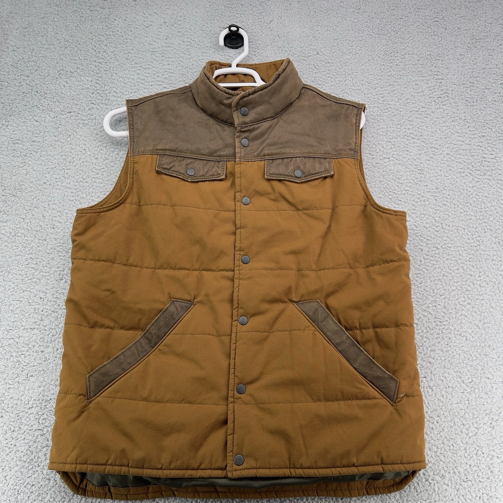 Clear Water Outfitters Puffer Vest Men’s Size Large Snap Brown Maple Outdoor