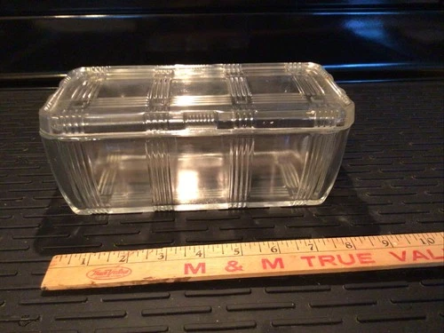 VTG Ribbed Federal Glass Refrigerator Dish w/ Lid Plaid Weave 8.5” x 4” MCM