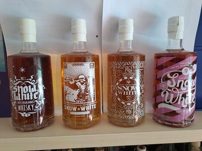 1 Flasche CH-Whisky Snow White, je 0,5l versch. Geschmacksrichtungen