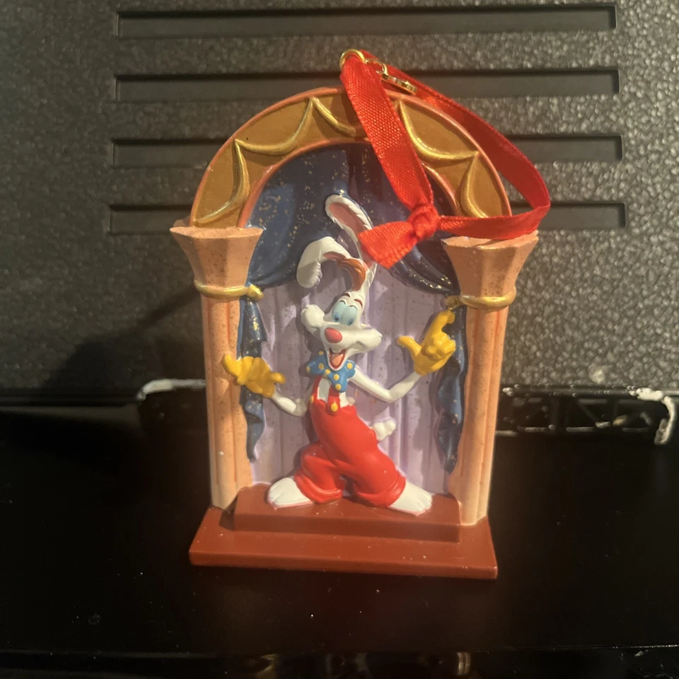 Disney Jessica & Roger Conejo Cuaderno de bocetos Adorno de Navidad - 1 adorno 2 vistas Foto 2 de 2