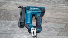 Makita DPT353Z Cordless LXT 18V 23 Gauge Pin Nailer Body Only