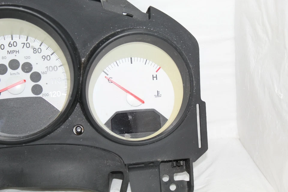 Спидометр приборная панель приборная панель датчики 07 08 калибр Dodge 83 633 мили - Изображение 3 из 4