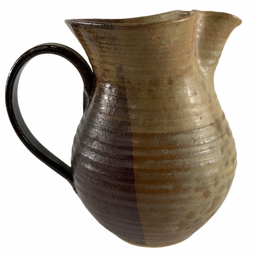 Signed Studio Art Pottery Pitcher Hand Thrown Stoneware Vintage Farmhouse 7” - 第 1/9 張圖片