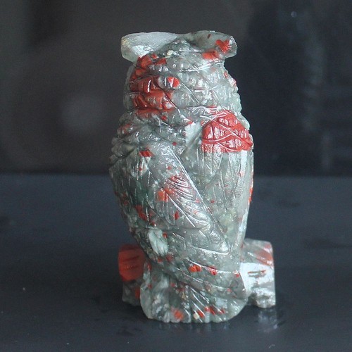 Carved gemstone crystal blood stone owl figurine animal carving home decor 74mm - Picture 3 of 6