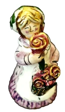 CLAYWORKS  BLUE SKY BY HEATHER GOLDMINC GIRL W/BOUQUET OF FLOWERS Candle SNUFFER