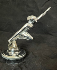 Car Mascot Hood Ornament - Accessory Striding Girl Chrome-plated Bronze 300 Car Mascot Hood Ornament - Accessory Striding Girl Chrome-plated Bronze 300