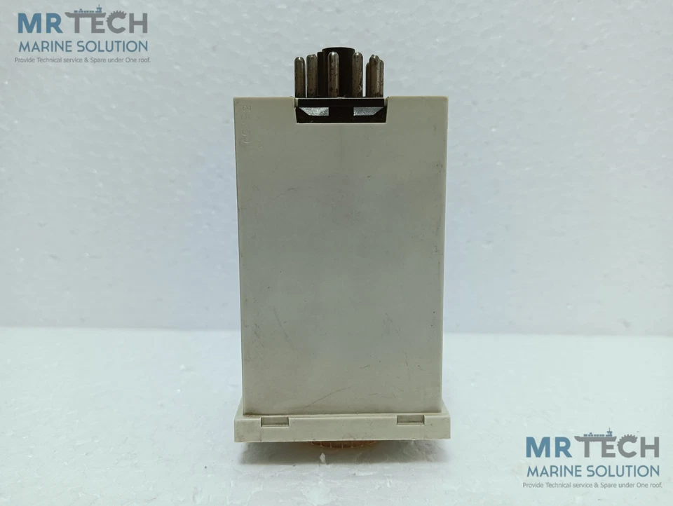 Crouzet TOP 48 C1 Timer 0,05s – 60h 24v 50-60hz 110-127v  5a/250v~ 1/4hp 240Vac - Image 4 of 4