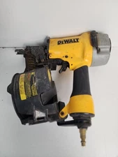 DEWALT DW66C-1 COIL SIDING AND FENCING NAILER (P24029555)