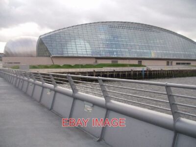 PHOTO  GLASGOW SCIENCE CENTRE 2004