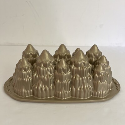 Williams Sonoma Christmas Nordic Ware Nonstick Cast Aluminum Alpine Forest Loaf