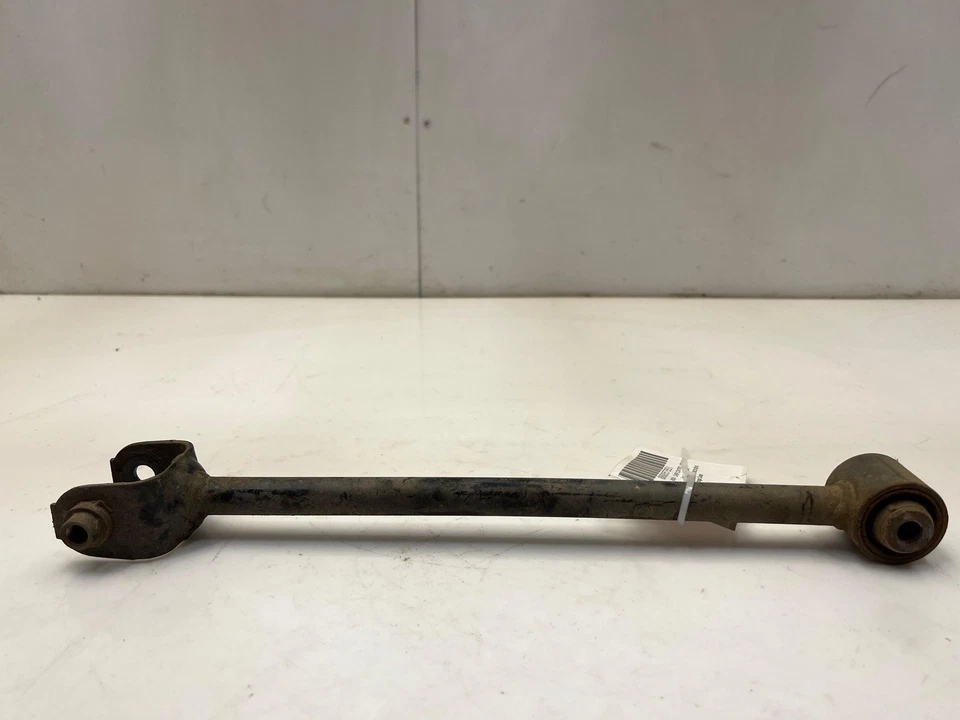 Brazo de control inferior trasero B Honda Accord 08 - 17 lado izquierdo o derecho OEM 52350TA0A00 Foto 3 de 4