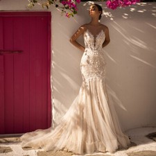 Appliques Wedding Gowns for Women Sleeveless Mermaid Tulle Backless Sweep Train