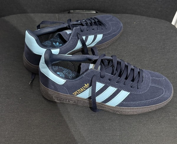 adidas spezial