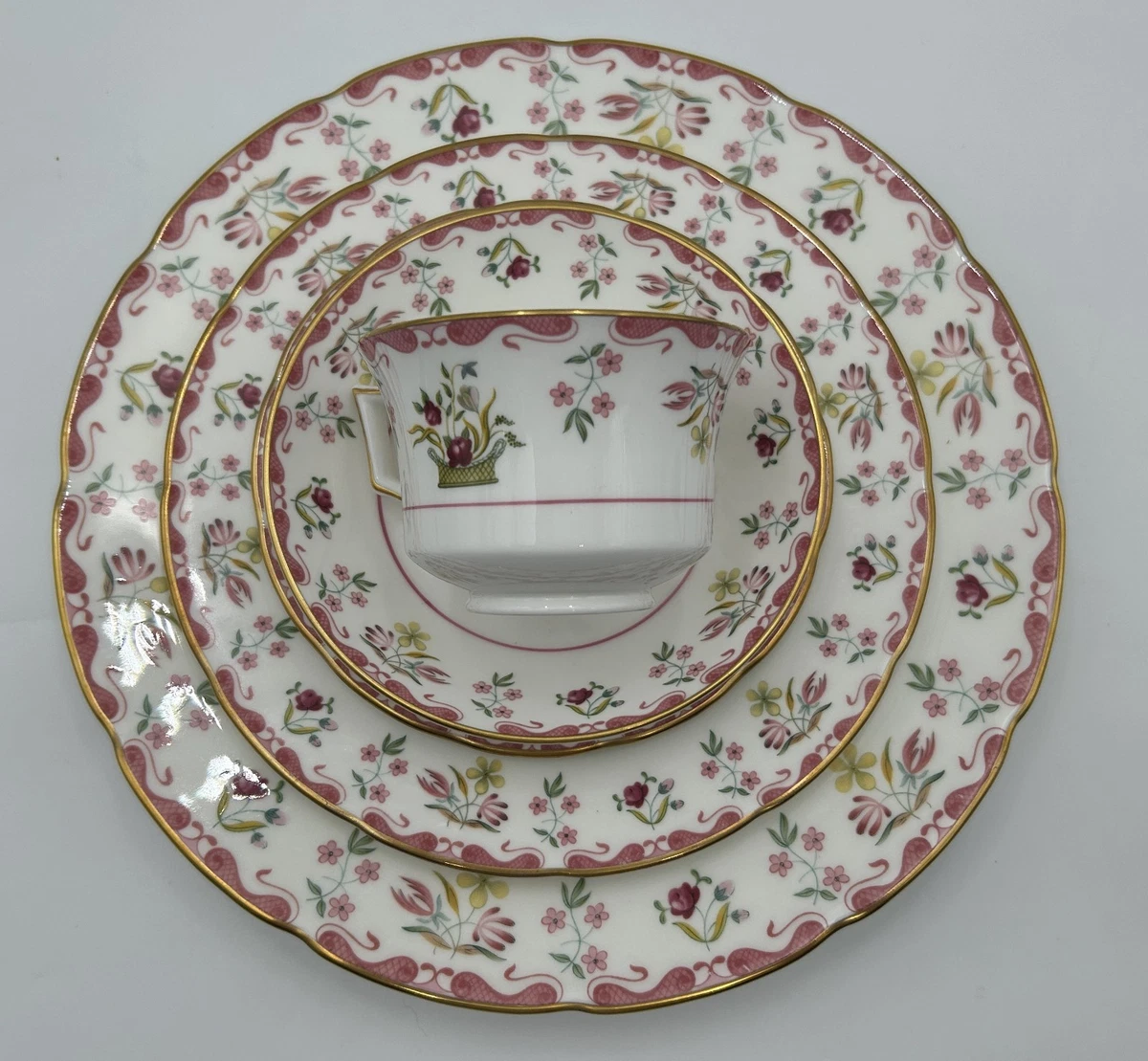 25+ Wedgwood Wedgewood Bianca for sale | Updated Oct 2026