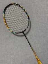 YONEX ASTROX 88D PRO 4UG5