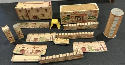 Vintage Marx Toys Captain Gallant Tin Litho Playset Pieces; Incomplete; ES1213